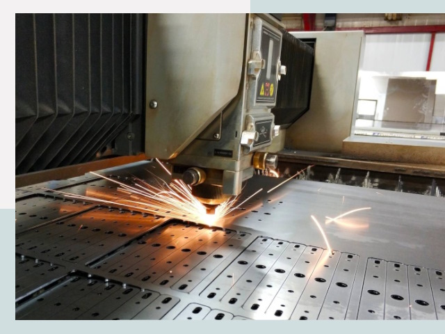 Лазерная резка металла в Шатуре от 615 руб.